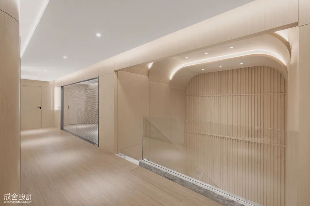 過(guò)道 過(guò)道