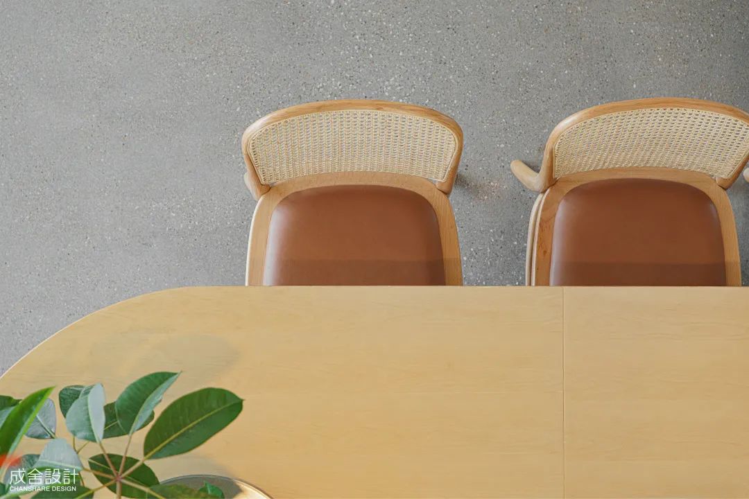 經(jīng)典曲木椅