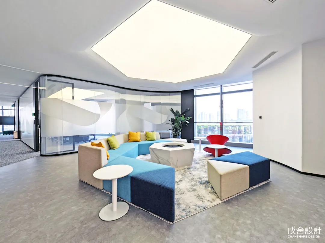 透明化辦公空間-常州工裝室內(nèi)設(shè)計公司 透明化辦公空間-常州工裝室內(nèi)設(shè)計公司