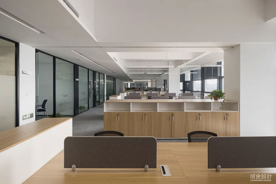 7601752129010451.jpg 28.jpg